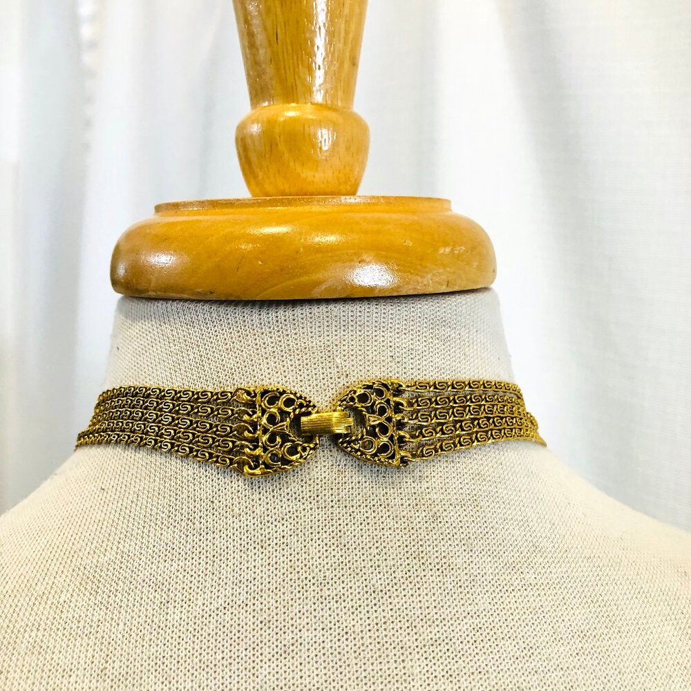 Vintage 1960s Goldette Jewelry Multi Strand Necklace with Pendants in Gold Tone - Picture 6 of 15
